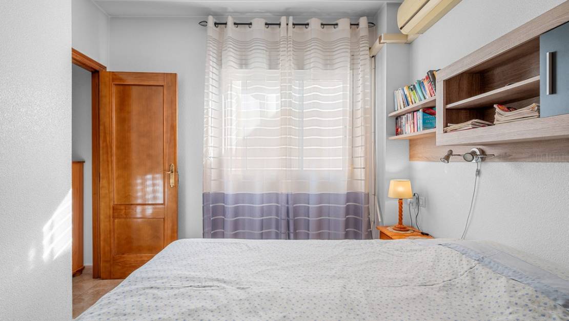 Sale - Apartment - Torrevieja - Torrevieja Centro