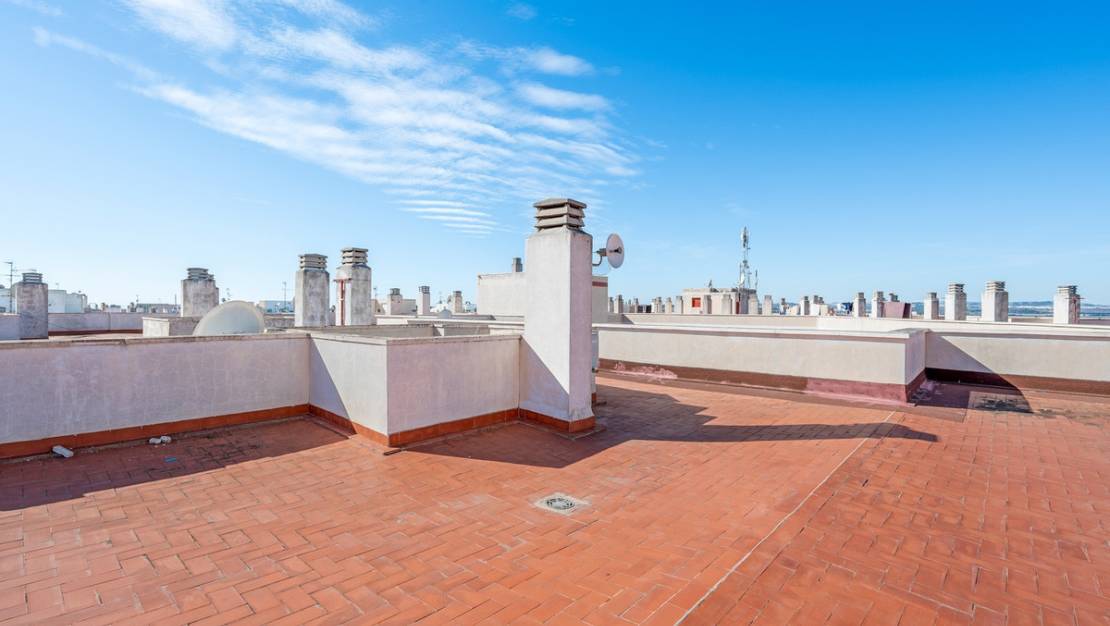 Sale - Apartment - Torrevieja - Torrevieja Centro