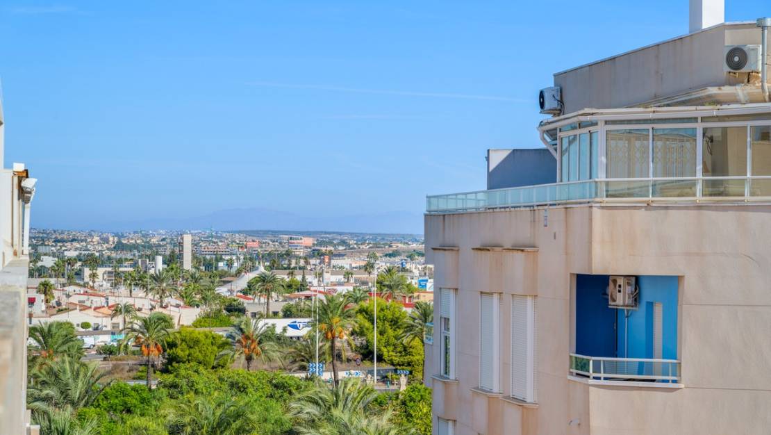 Sale - Apartment - Torrevieja - Torrevieja Centro