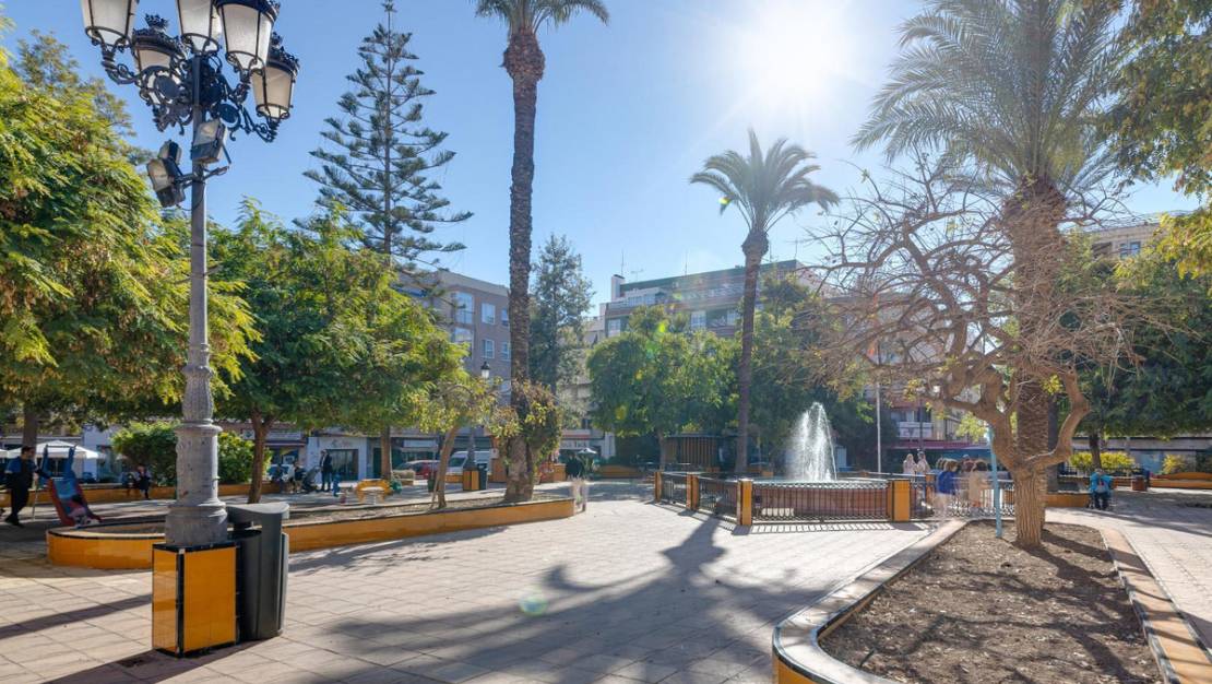 Sale - Apartment - Torrevieja - Torrevieja Centro