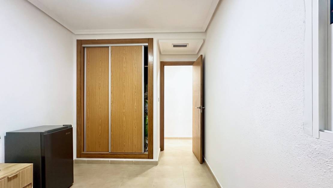 Sale - Apartment - Torrevieja - Torrevieja Centro