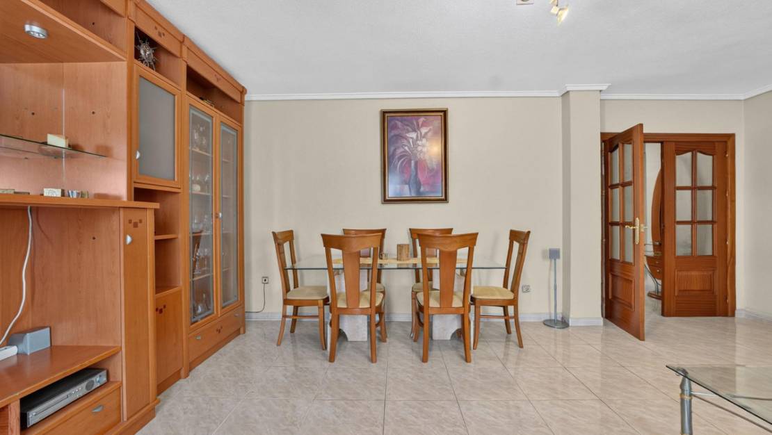 Sale - Apartment - Torrevieja - Torrevieja Centro