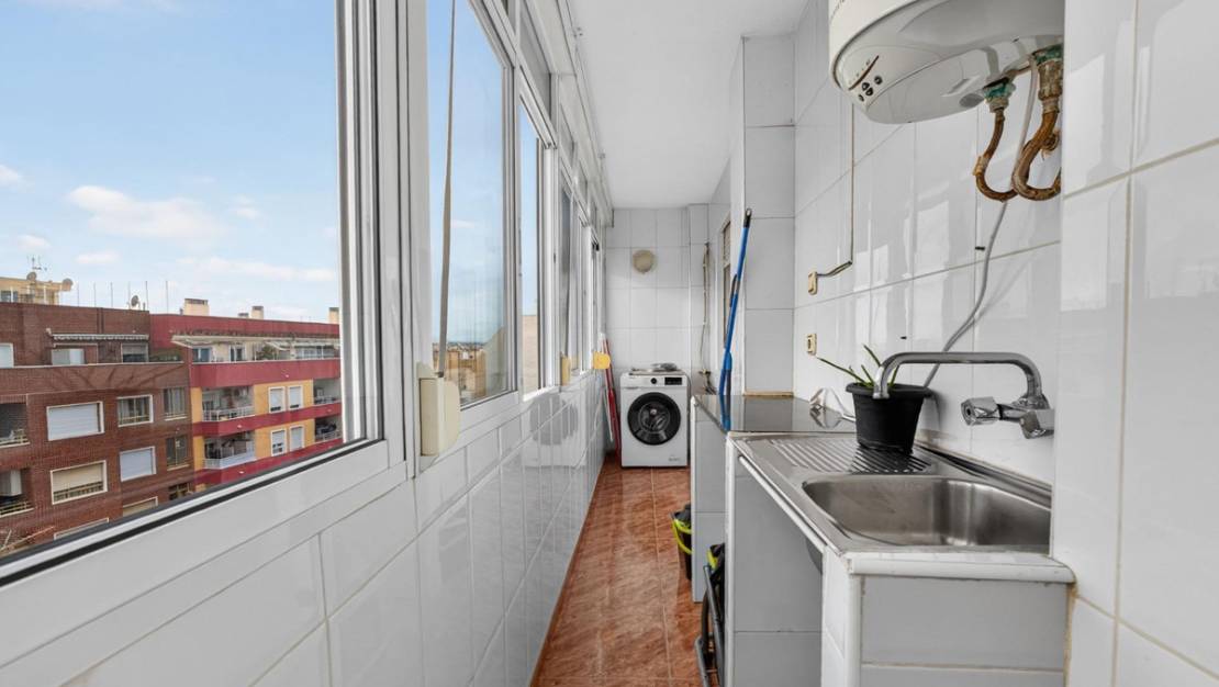 Sale - Apartment - Torrevieja - Torrevieja Centro