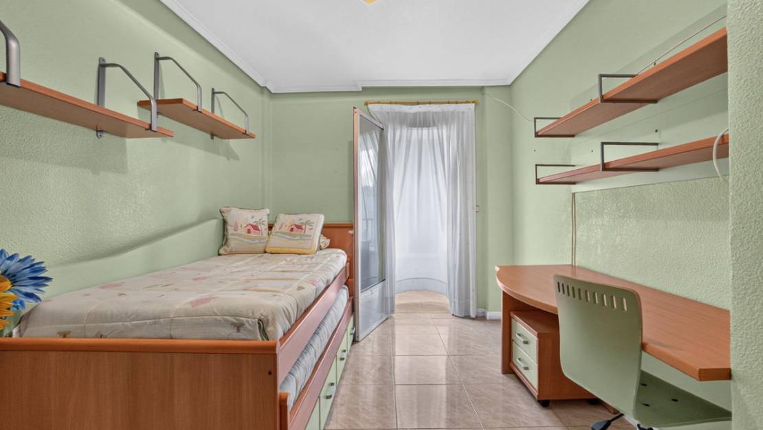 Sale - Apartment - Torrevieja - Torrevieja Centro