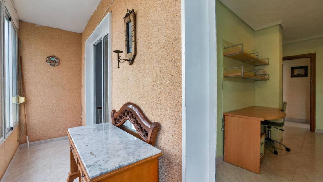 Sale - Apartment - Torrevieja - Torrevieja Centro