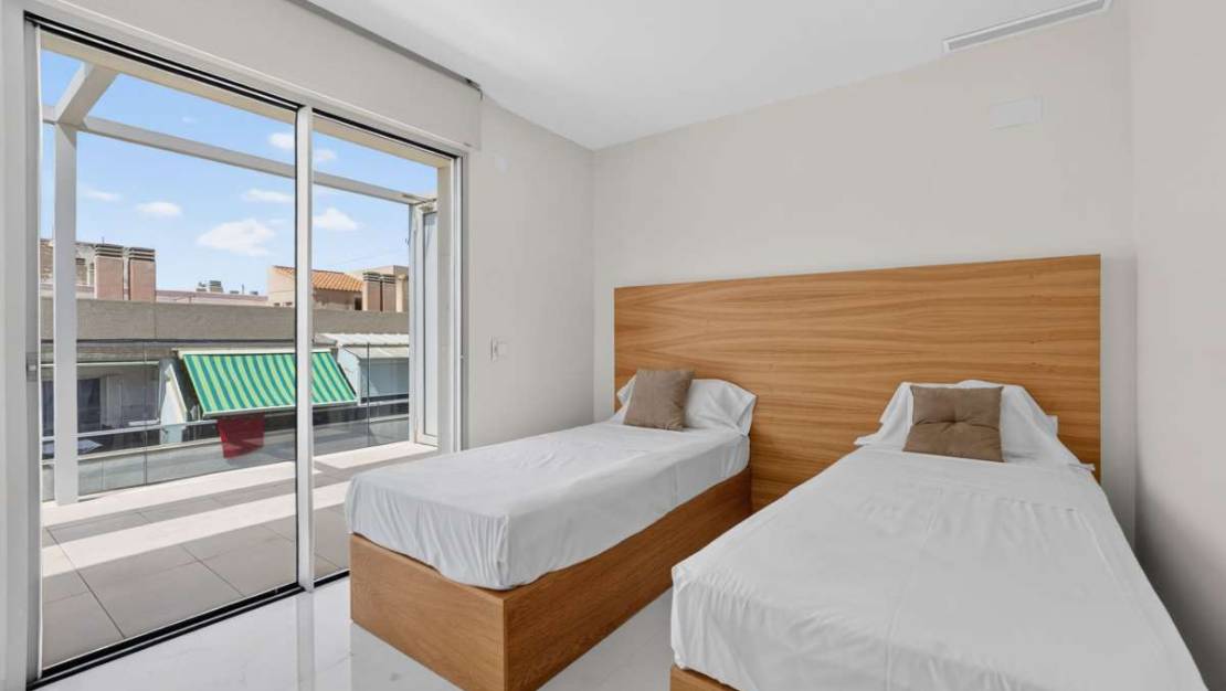 Sale - Apartment - Torrevieja - Torrevieja Centro