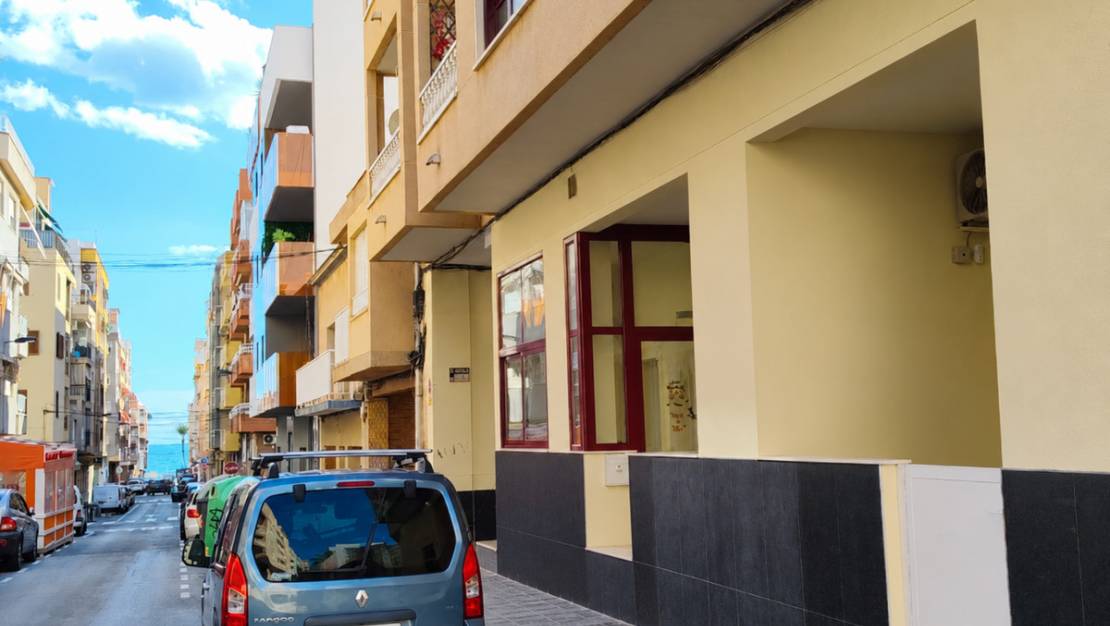 Sale - Apartment - Torrevieja - Torrevieja Centro