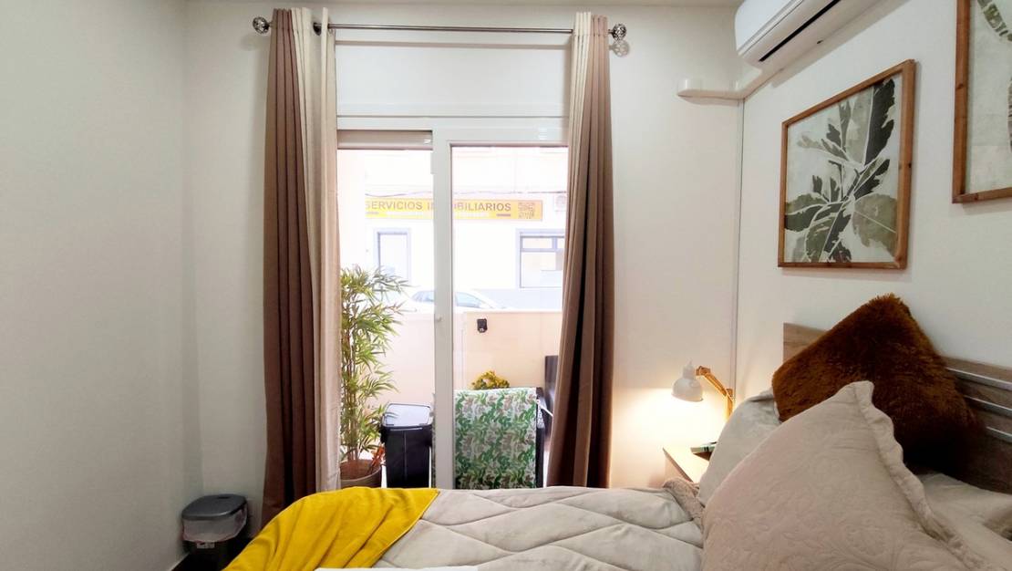 Sale - Apartment - Torrevieja - Torrevieja Centro