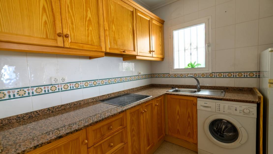 Sale - Apartment - Torrevieja - Torrevieja Centro