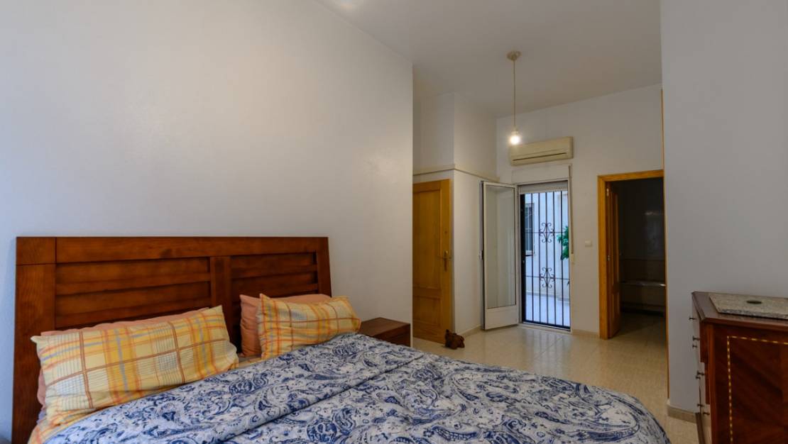 Sale - Apartment - Torrevieja - Torrevieja Centro