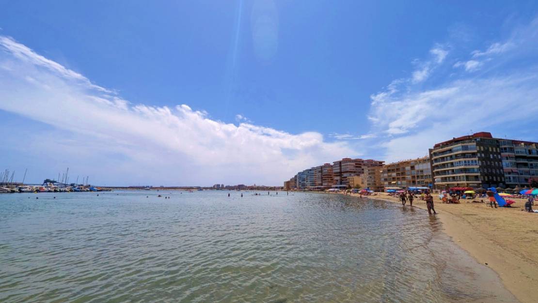 Sale - Apartment - Torrevieja - Torrevieja Centro