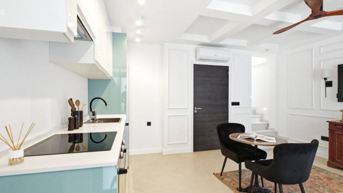 Sale - Apartment - Torrevieja - Torrevieja Centro