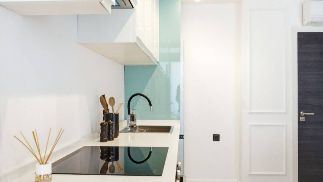 Sale - Apartment - Torrevieja - Torrevieja Centro