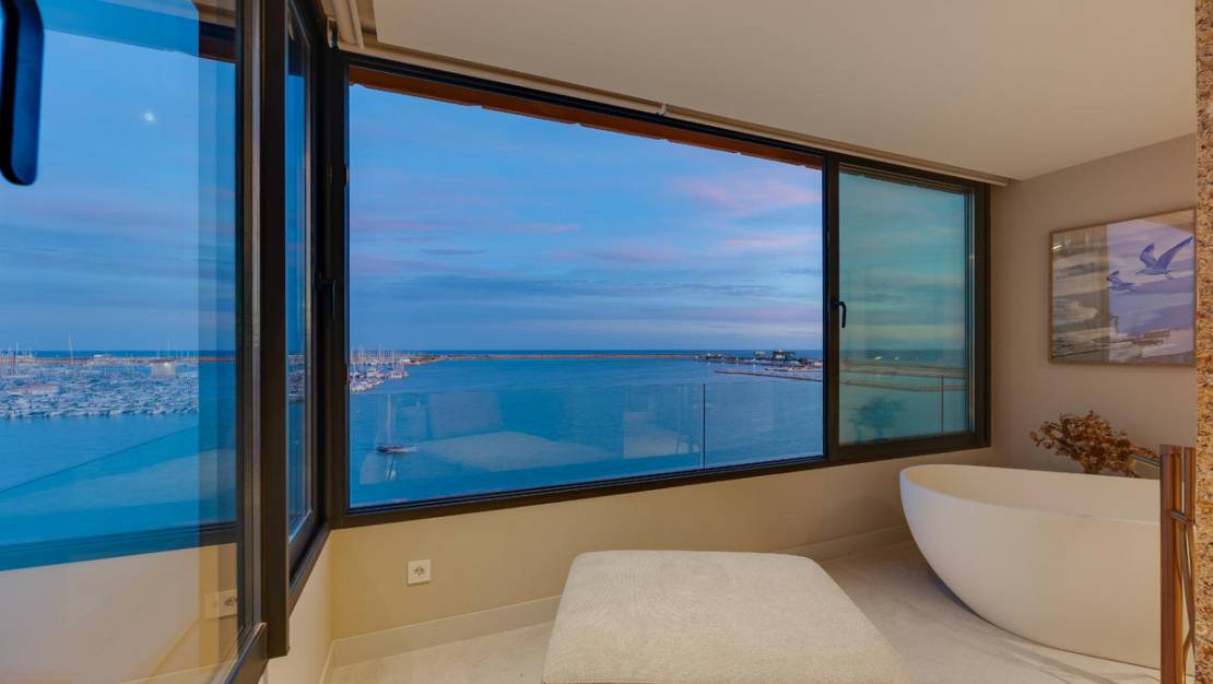 Sale - Apartment - Torrevieja - Torrevieja Centro