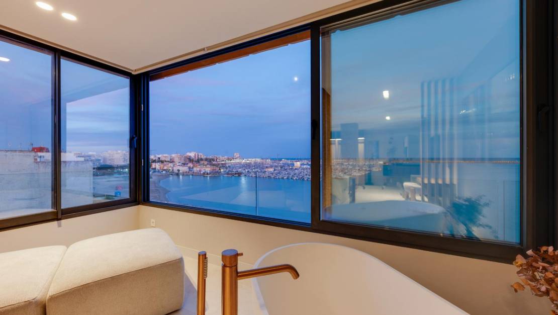 Sale - Apartment - Torrevieja - Torrevieja Centro