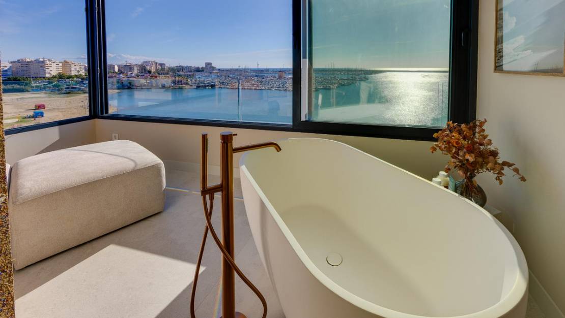 Sale - Apartment - Torrevieja - Torrevieja Centro