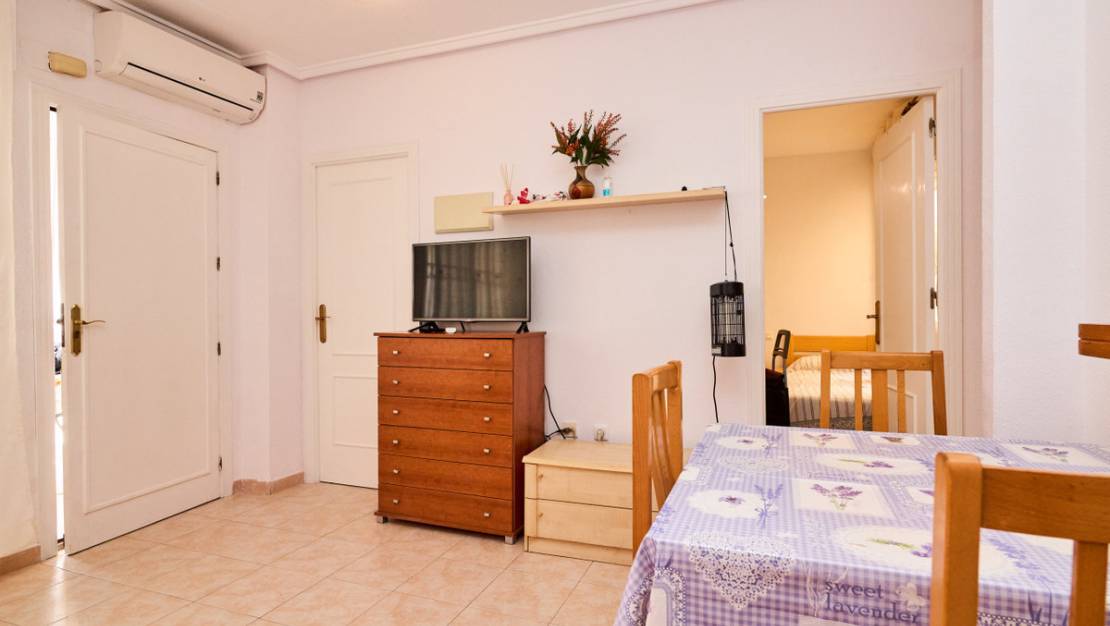 Sale - Apartment - Torrevieja - Torrevieja Centro