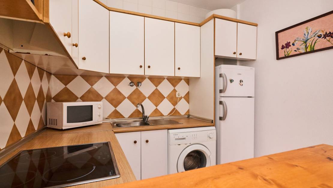 Sale - Apartment - Torrevieja - Torrevieja Centro