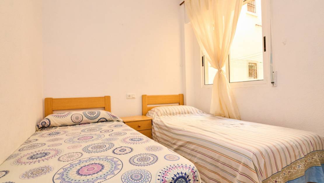Sale - Apartment - Torrevieja - Torrevieja Centro