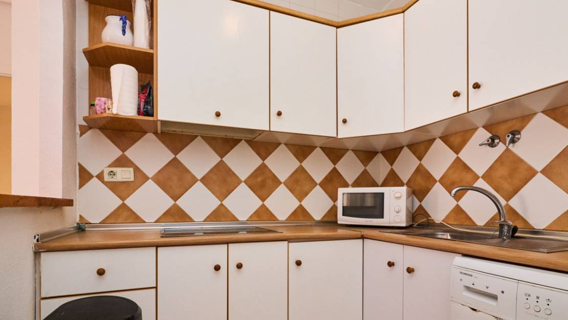 Sale - Apartment - Torrevieja - Torrevieja Centro