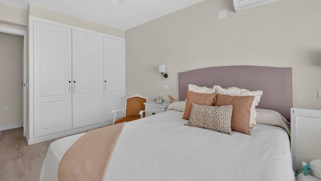 Sale - Apartment - Torrevieja - Torrevieja Centro