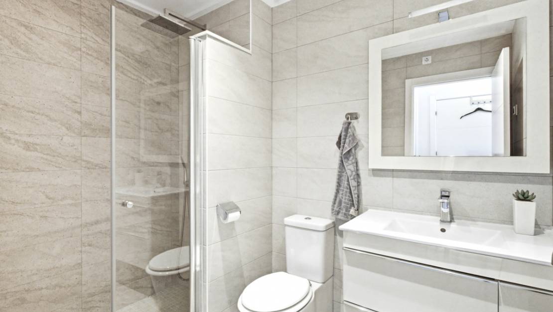 Sale - Apartment - Torrevieja - Torrevieja Centro