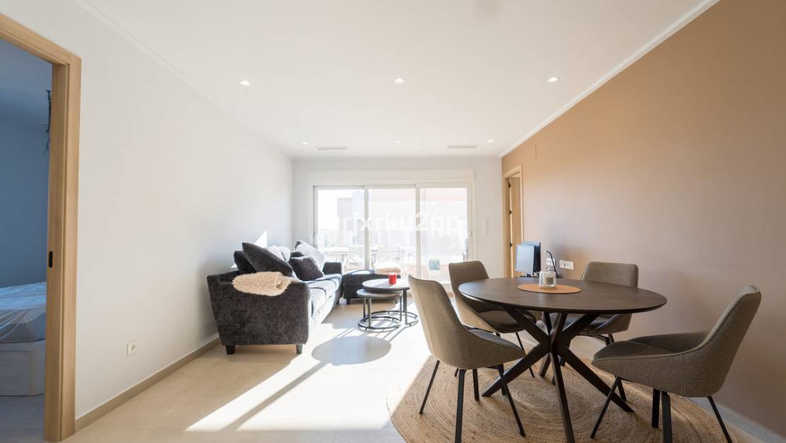 Sale - Apartment - Urbanización El Raso