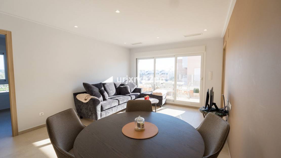 Sale - Apartment - Urbanización El Raso