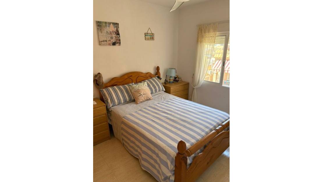 Sale - Apartment - Villamartin