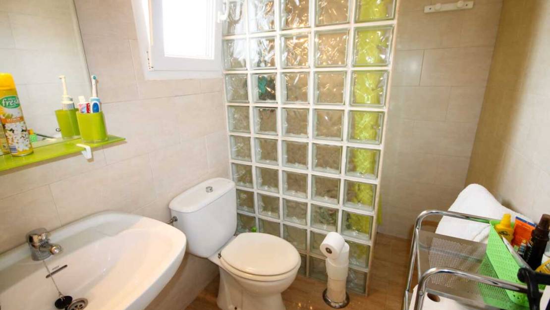 Sale - Apartment - Villamartin