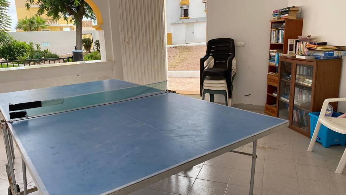 Sale - Apartment - Villamartin