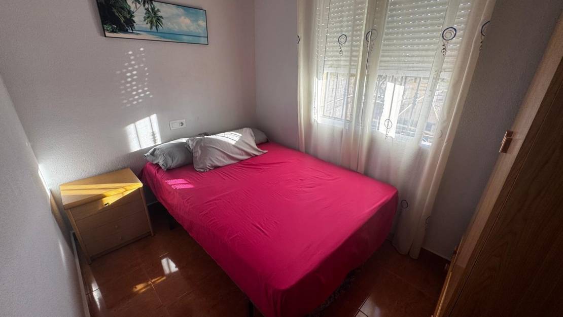 Sale - Bungalow - Orihuela Costa - La Florida