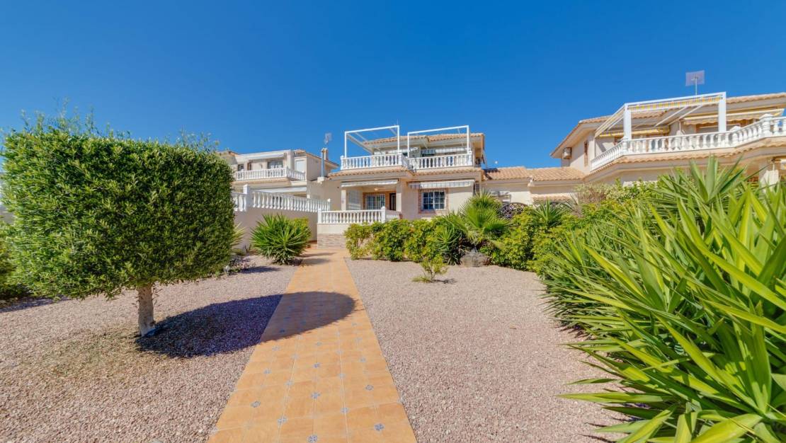 Sale - Bungalow - Orihuela Costa - Montezenia