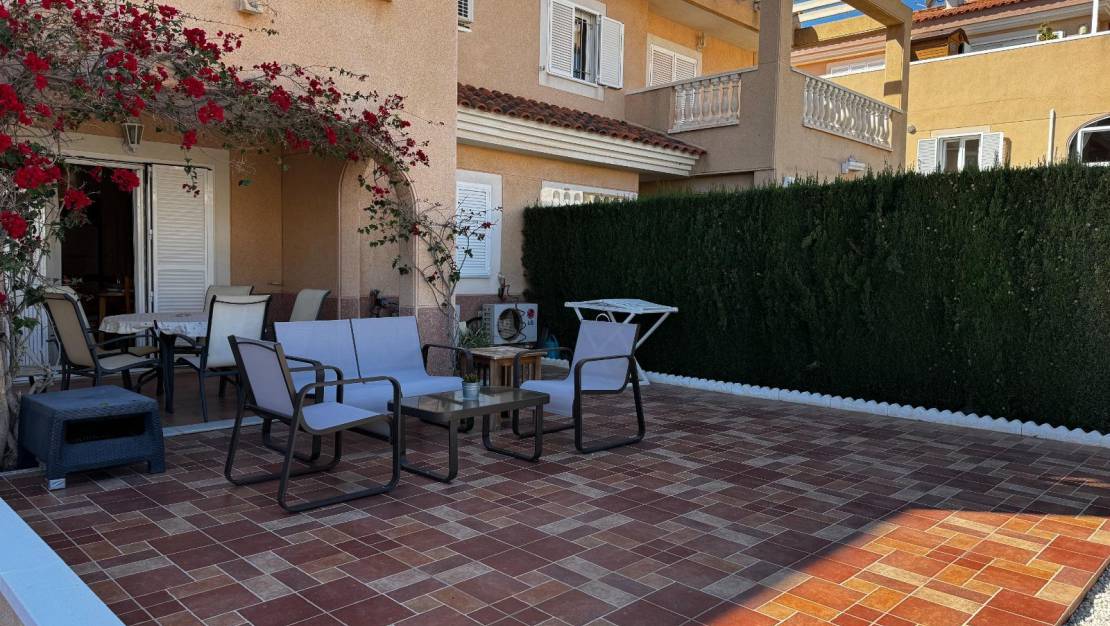 Sale - Bungalow - Orihuela Costa - Playa Flamenca Norte