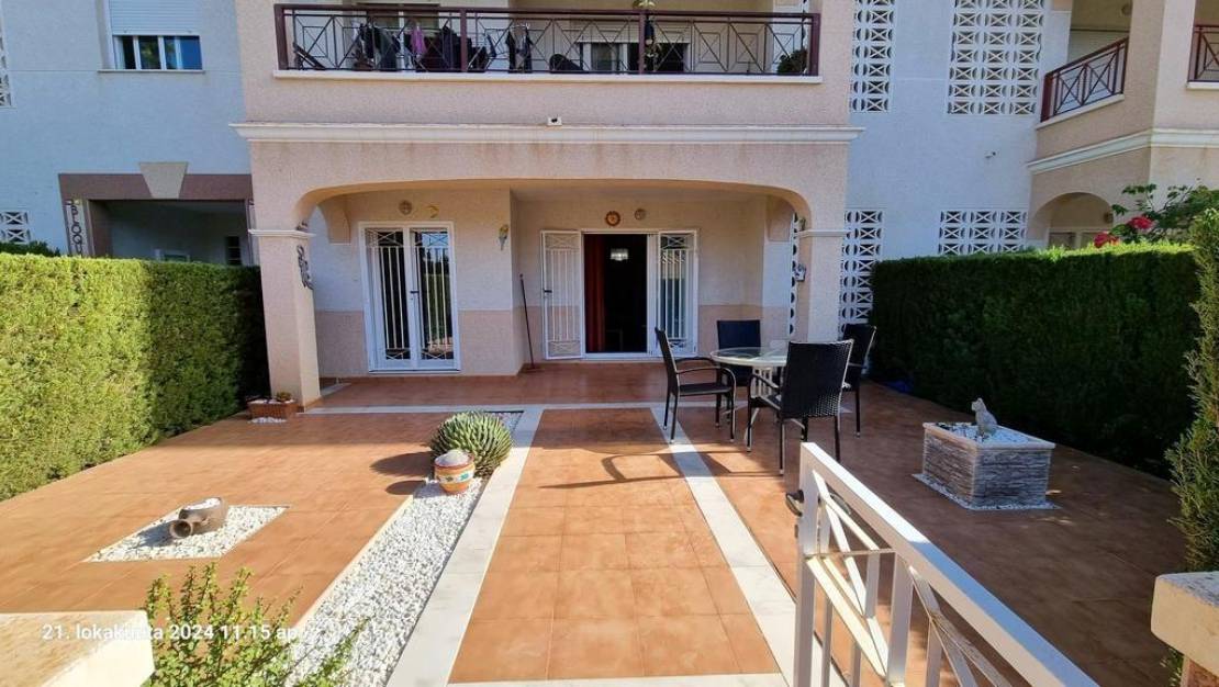 Sale - Bungalow - Orihuela Costa - Playa Flamenca