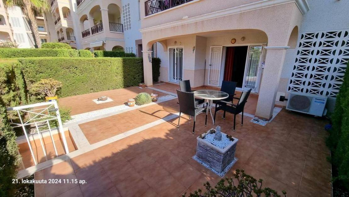 Sale - Bungalow - Orihuela Costa - Playa Flamenca