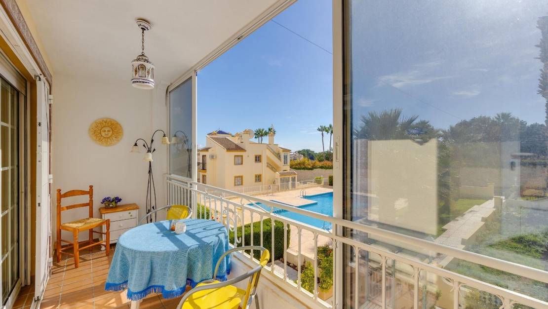 Sale - Bungalow - Orihuela Costa - Villamartín