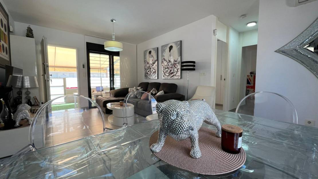 Sale - Bungalow - Pilar de la Horadada - Pueblo Latino