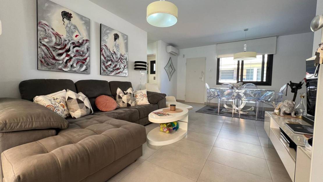 Sale - Bungalow - Pilar de la Horadada - Pueblo Latino