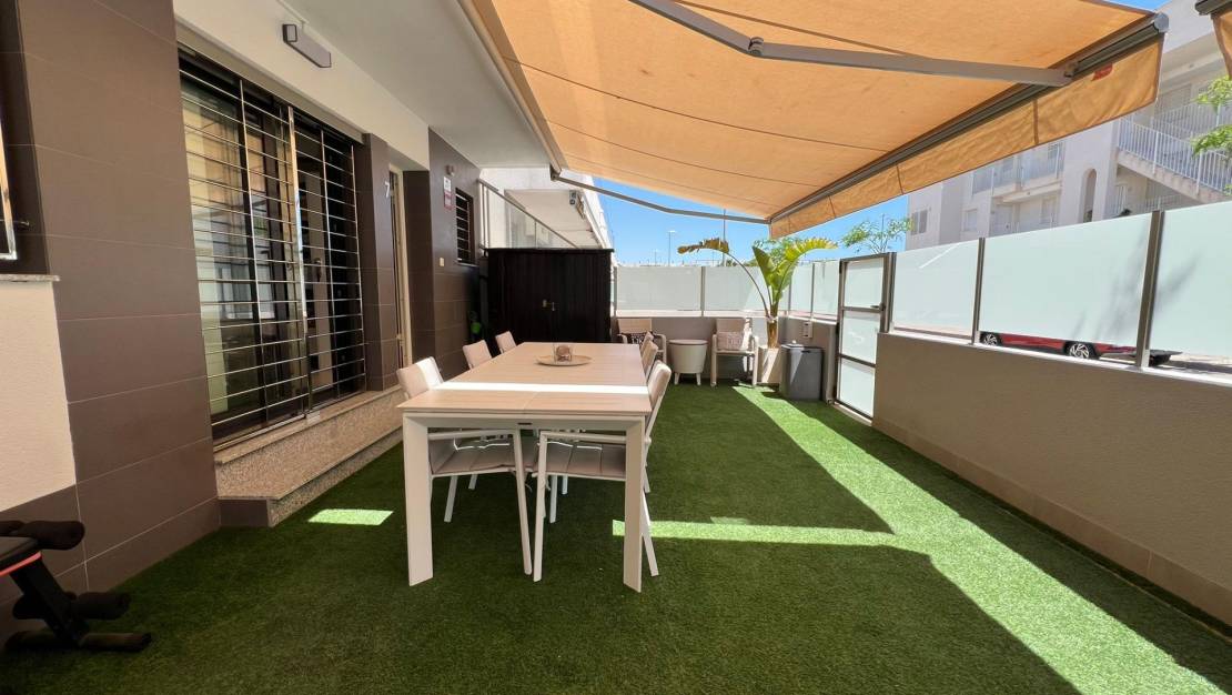 Sale - Bungalow - Pilar de la Horadada - Pueblo Latino