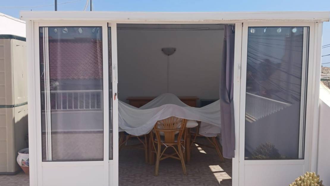 Sale - Bungalow - San Fulgencio - Oasis