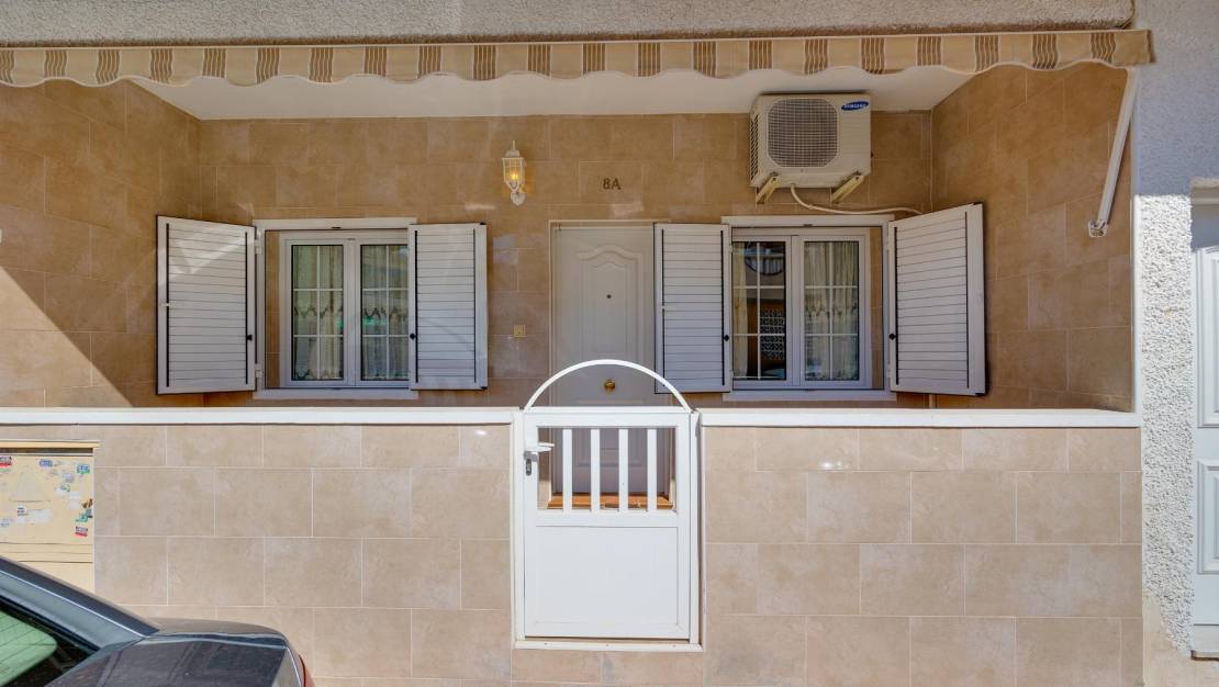 Sale - Bungalow - Torrevieja - Acequion