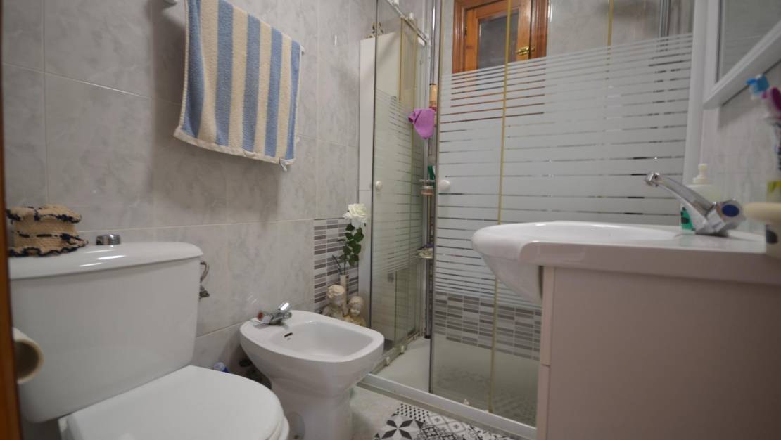 Sale - Bungalow - Torrevieja - Aguas nuevas 2