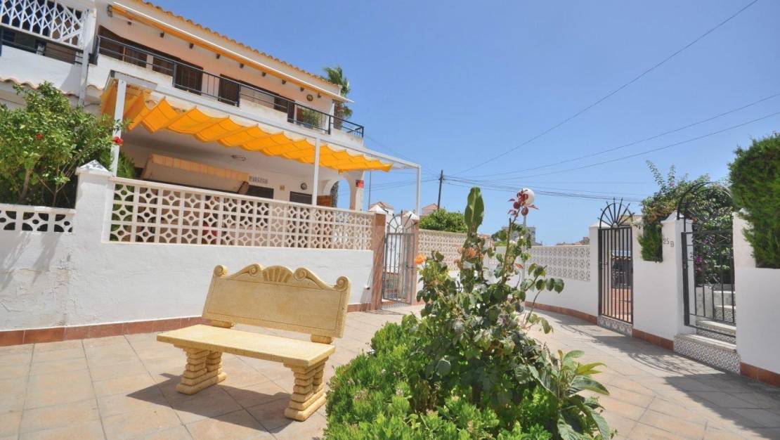 Sale - Bungalow - Torrevieja - Aguas nuevas 2