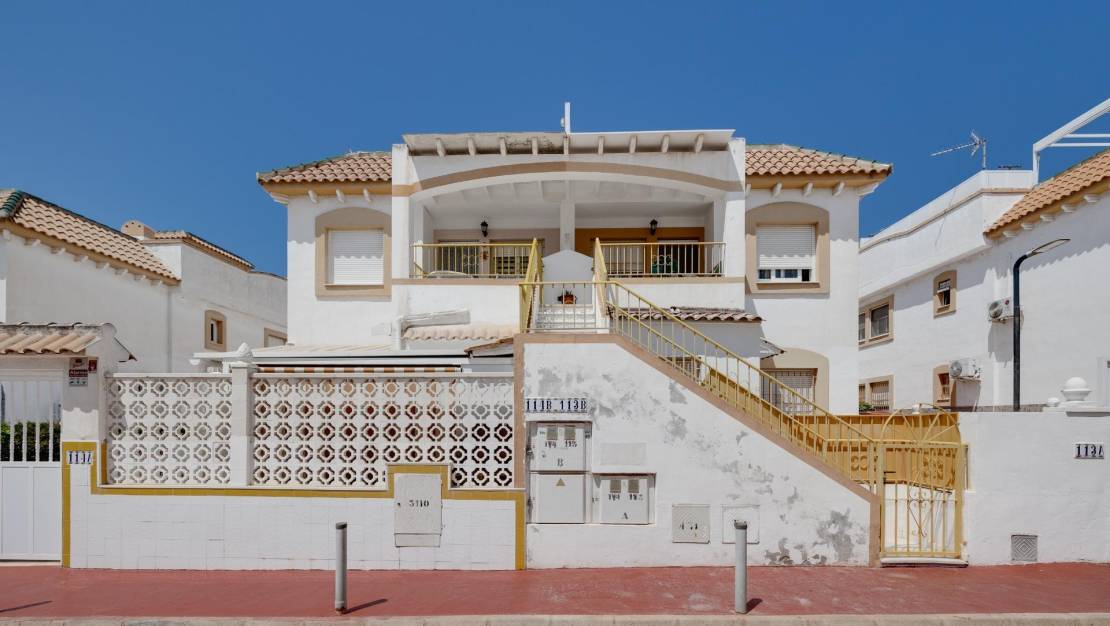 Sale - Bungalow - Torrevieja - Centro