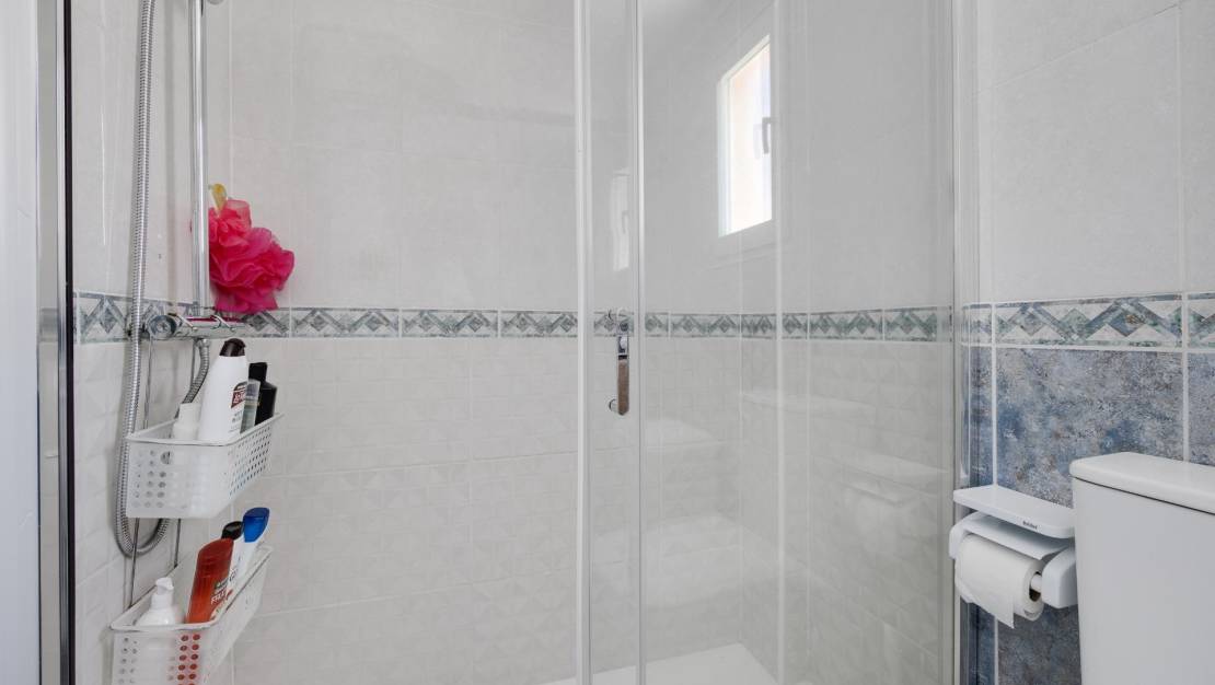 Sale - Bungalow - Torrevieja - Centro