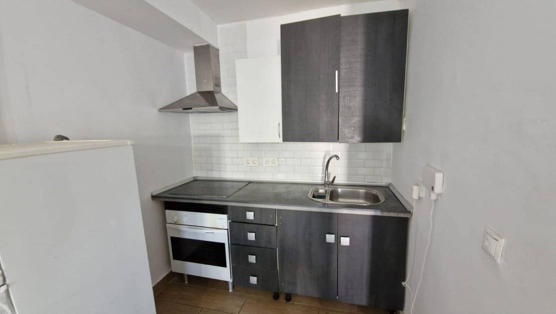 Sale - Bungalow - Torrevieja - Centro