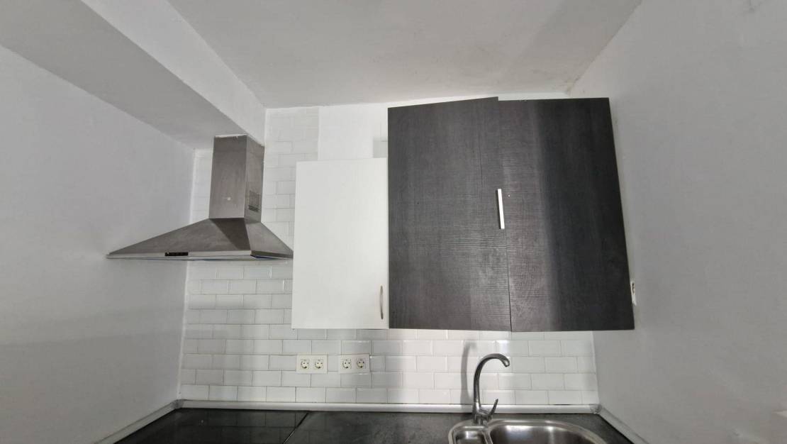 Sale - Bungalow - Torrevieja - Centro