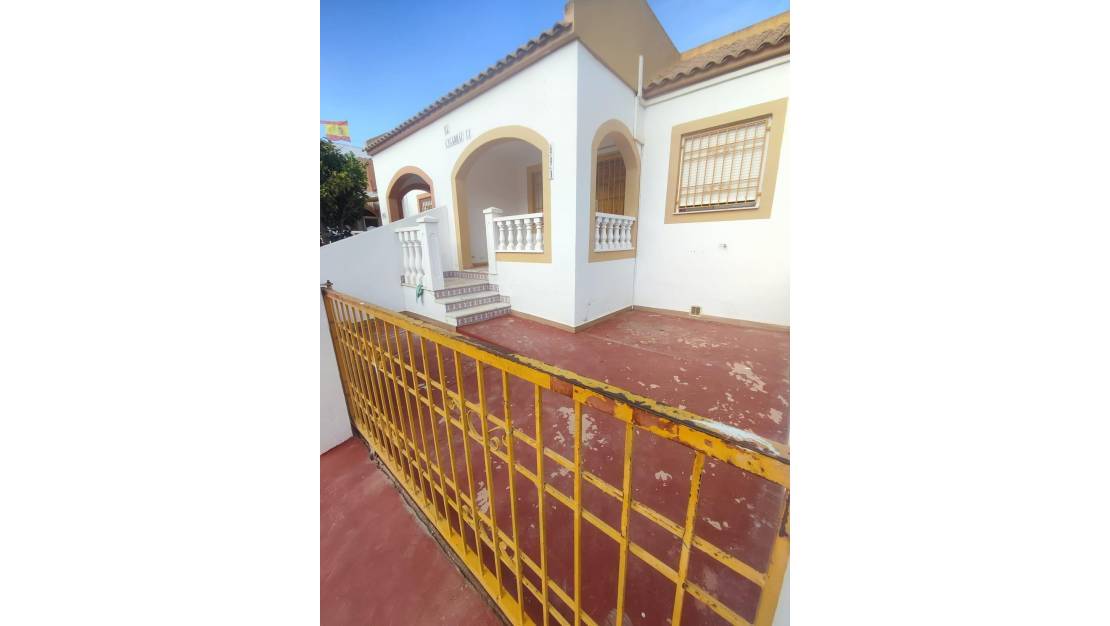 Sale - Bungalow - Torrevieja - La Siesta - El Salado - Torreta