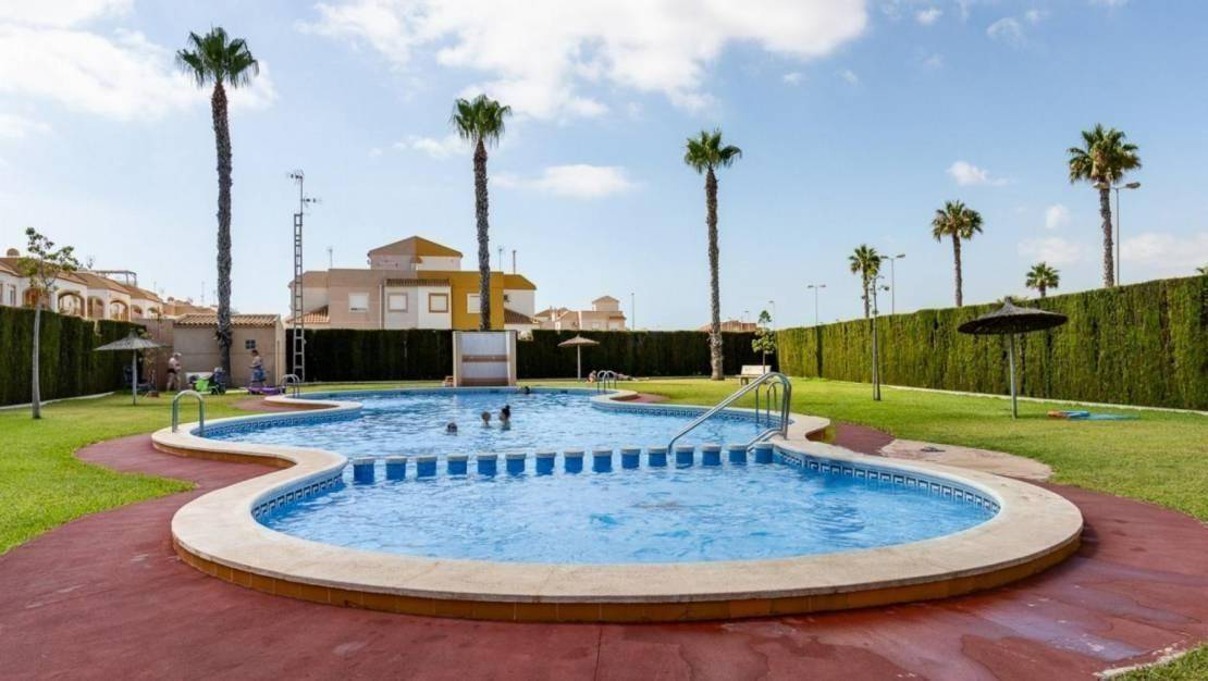 Sale - Bungalow - Torrevieja - La Siesta - El Salado - Torreta